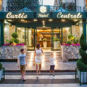 Curtis Hotel